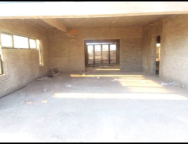 4 BEDROOM HOUSE FOR SALE IN SESHEGO